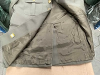 Uniform - afbeelding 7 van  7