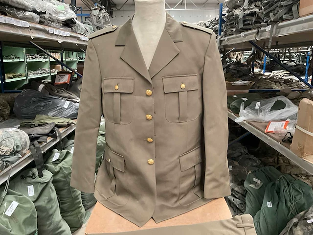 Uniform - afbeelding 2 van  7