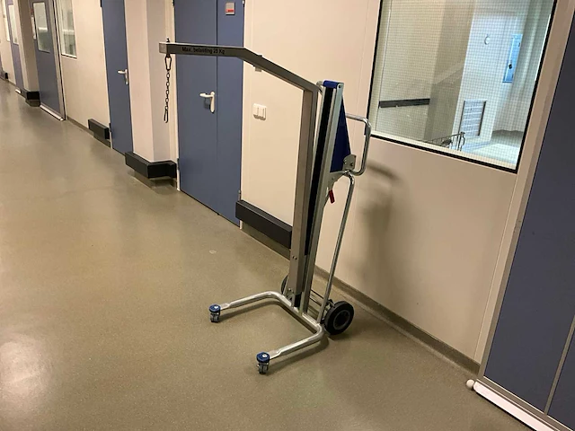 Unikar diverse hef- en hijsmiddelen - afbeelding 1 van  7