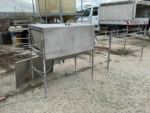 Unikon kratten wasser - afbeelding 21 van  37