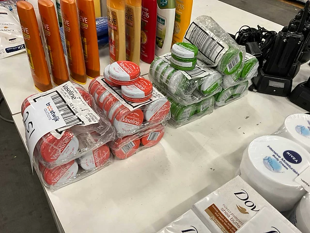 Unilever vaseline partij vaseline - afbeelding 4 van  4