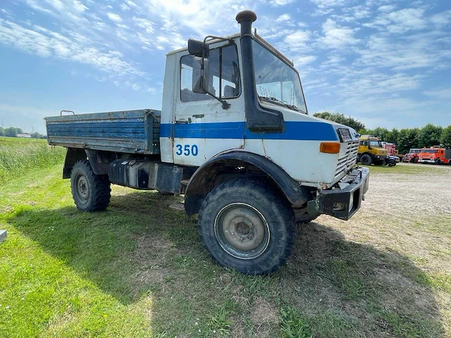 Unimog - 1300l - vrachtwagen - afbeelding 3 van  6
