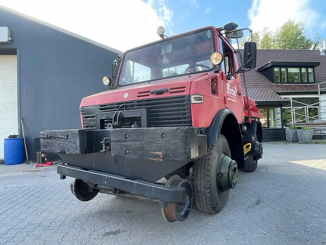 Unimog - 1997 - u1600 - vrachtwagen - afbeelding 1 van  38