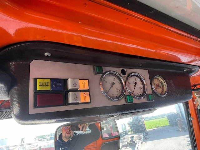 Unimog - 1997 - u1600 - vrachtwagen - afbeelding 16 van  38