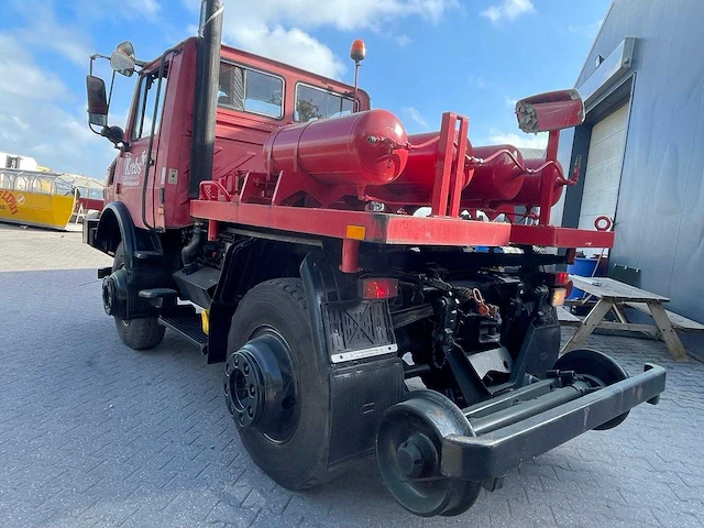 Unimog - 1997 - u1600 - vrachtwagen - afbeelding 34 van  38