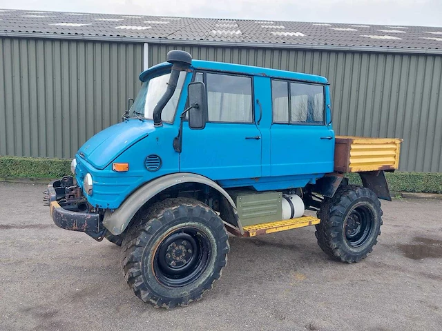 Unimog - 406 doka - vrachtwagen - afbeelding 11 van  15