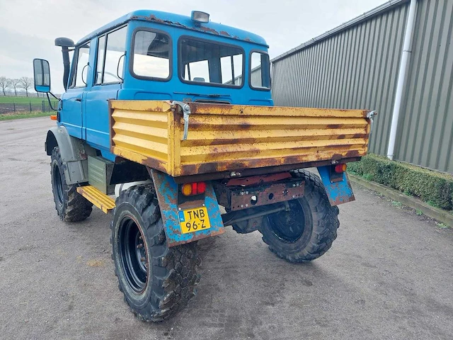 Unimog - 406 doka - vrachtwagen - afbeelding 12 van  15