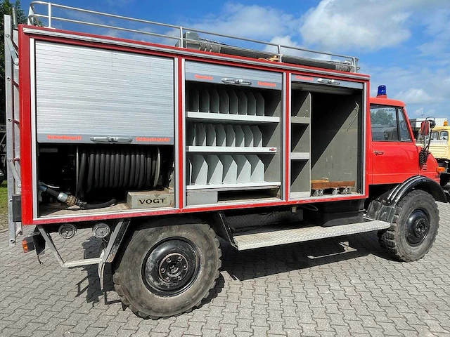 Unimog - 416 - brandweerwagen - afbeelding 28 van  55