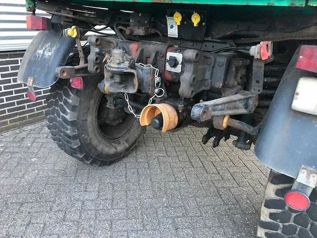 Unimog - 427 u1600 agrar - vierwielaangedreven landbouwtractor - afbeelding 24 van  37