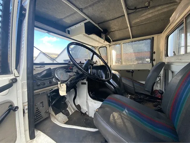 Unimog 406 vrachtwagen "police" - afbeelding 14 van  31