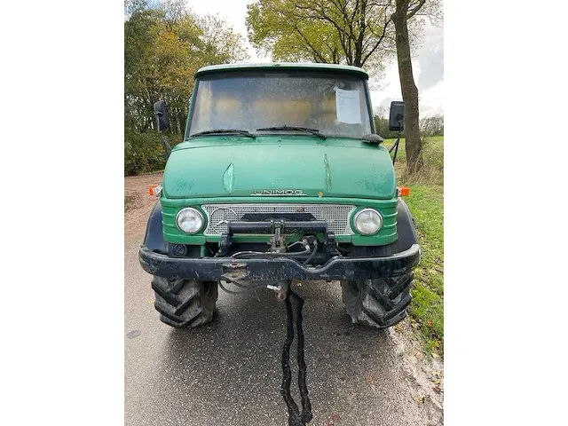 Unimog 416 vierwielaangedreven landbouwtractor - afbeelding 9 van  16