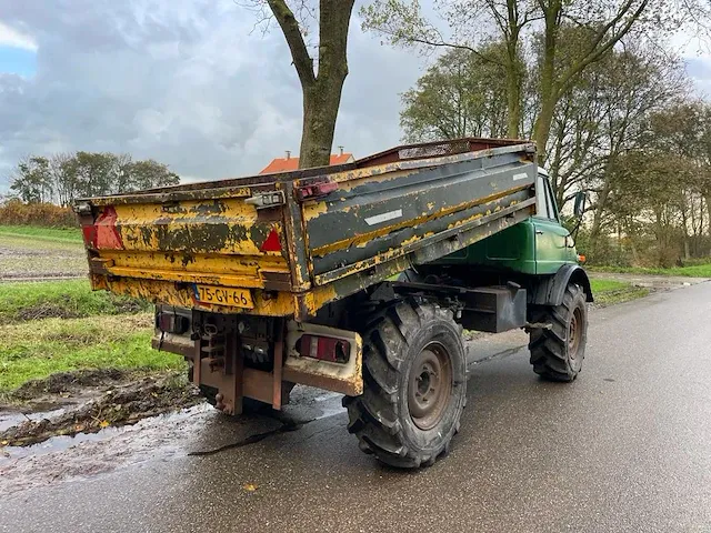 Unimog 416 vierwielaangedreven landbouwtractor - afbeelding 14 van  16