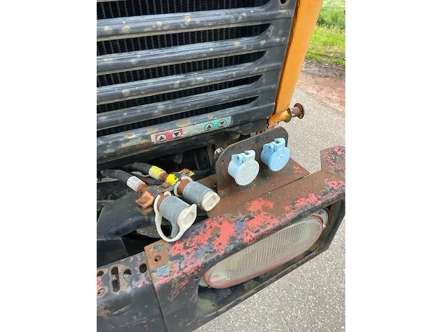 Unimog 424 4x4 vrachtwagen - afbeelding 7 van  25