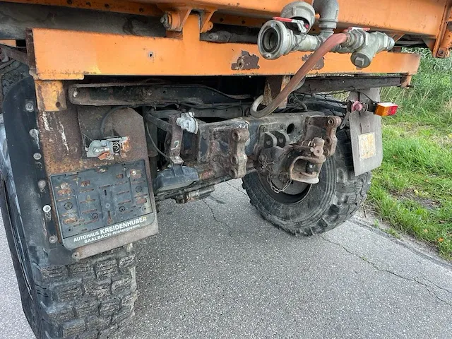 Unimog 424 4x4 vrachtwagen - afbeelding 16 van  25