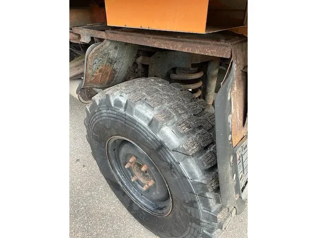 Unimog 424 4x4 vrachtwagen - afbeelding 17 van  25