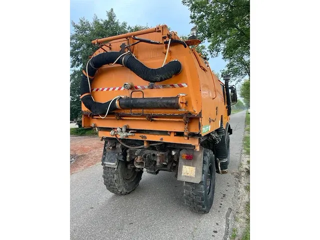 Unimog 424 4x4 vrachtwagen - afbeelding 19 van  25
