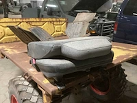 Unimog legervoertuig met aanhangwagen - afbeelding 19 van  31