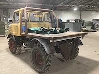 Unimog legervoertuig met aanhangwagen - afbeelding 4 van  31