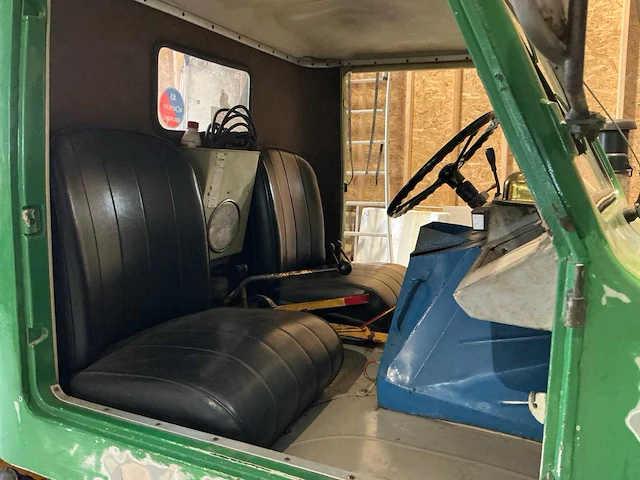 Unimog - afbeelding 30 van  50
