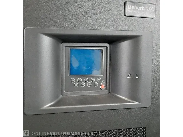 Uninterruptible power supply, met accu's en 2x patchkast emerson network power, liebert nxc ac power system 40 kva / nxc 0040ktj1afn02000 - afbeelding 23 van  34