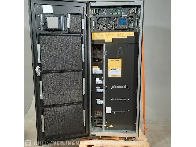 Uninterruptible power supply, met accu's en 2x patchkast emerson network power, liebert nxc ac power system 40 kva / nxc 0040ktj1afn02000 - afbeelding 29 van  34