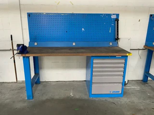 Unior werkbank - afbeelding 1 van  8