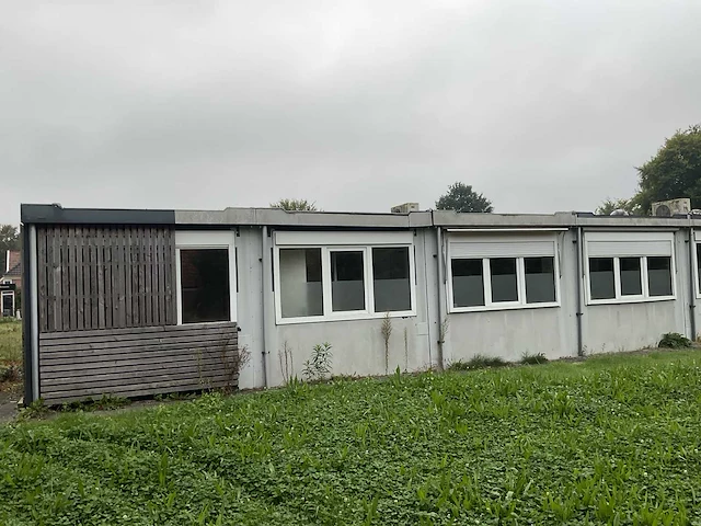 Units “medisch centrum” (10x30m) - afbeelding 64 van  65
