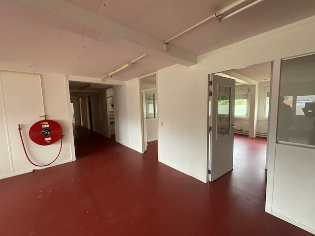 Units “medisch centrum” (10x30m) - afbeelding 18 van  65