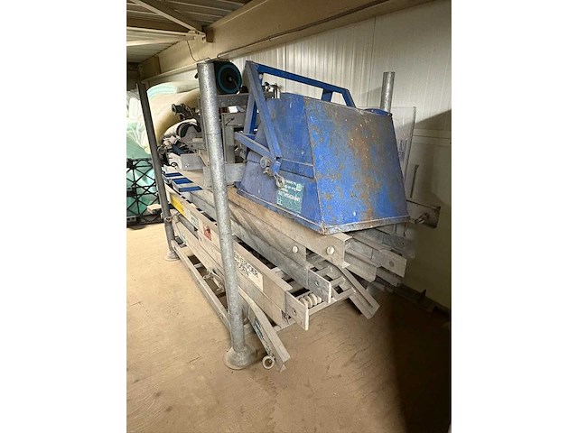 Universal - bouwlift - afbeelding 6 van  9