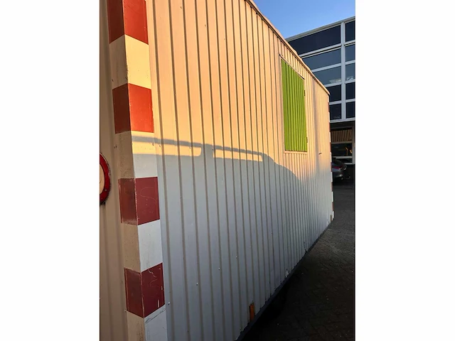 Universal - schaftwagen - afbeelding 4 van  13