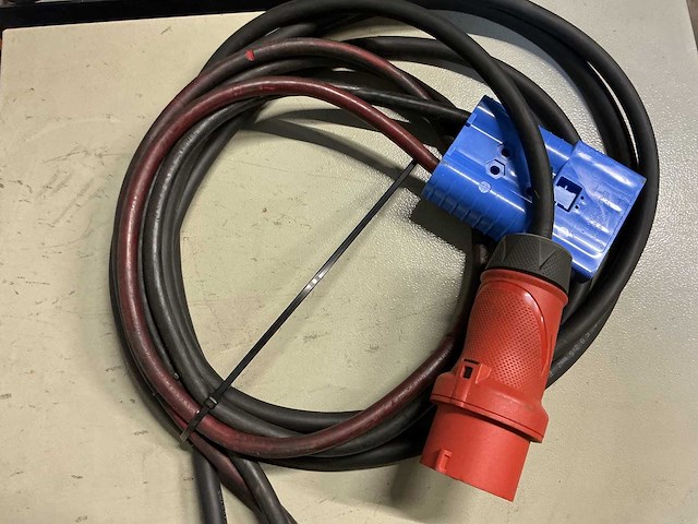 Universeel - 48v 140a - acculaders - afbeelding 3 van  3