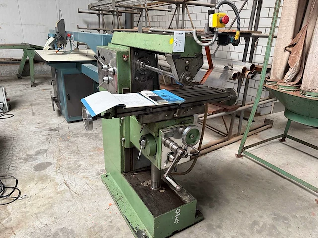 Universele freesmachine - afbeelding 1 van  8