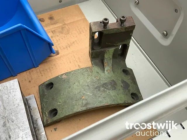Universele gereedschapslijpmachine - afbeelding 9 van  42