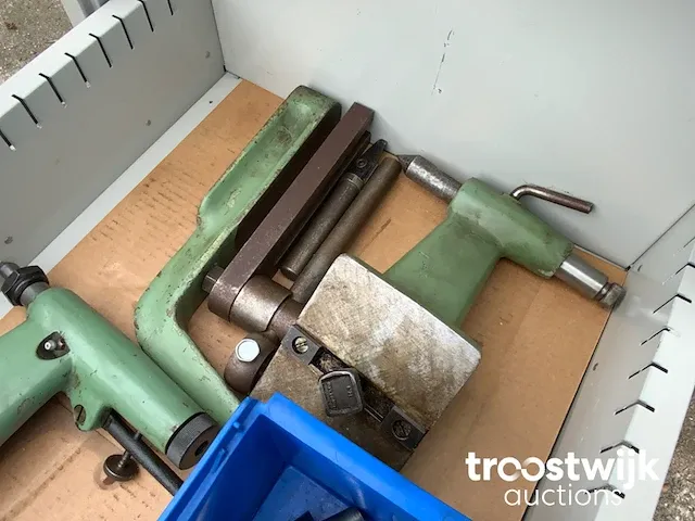 Universele gereedschapslijpmachine - afbeelding 14 van  42