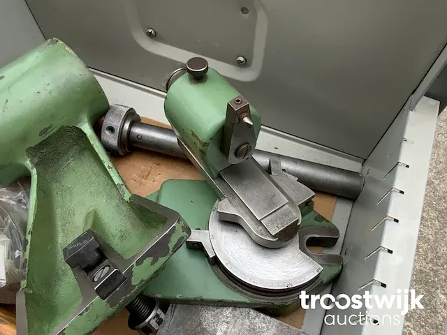 Universele gereedschapslijpmachine - afbeelding 19 van  42