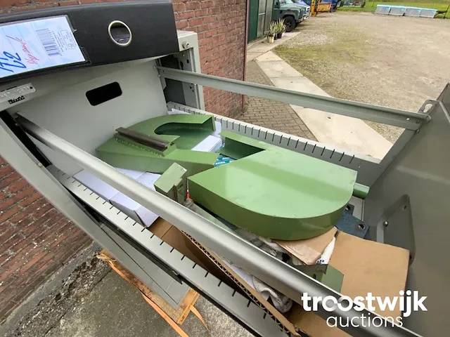 Universele gereedschapslijpmachine - afbeelding 24 van  42