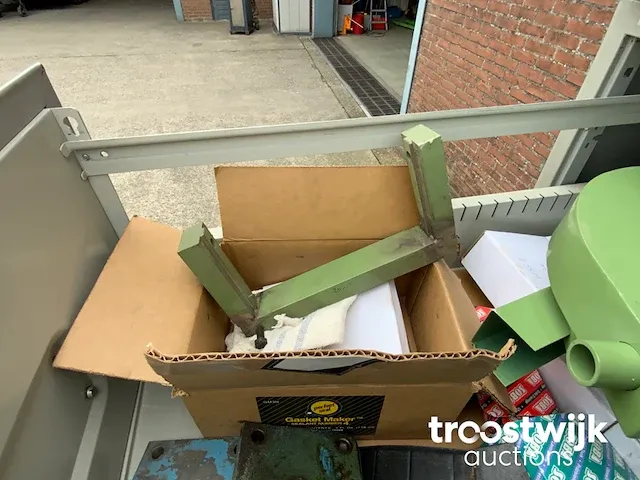 Universele gereedschapslijpmachine - afbeelding 26 van  42