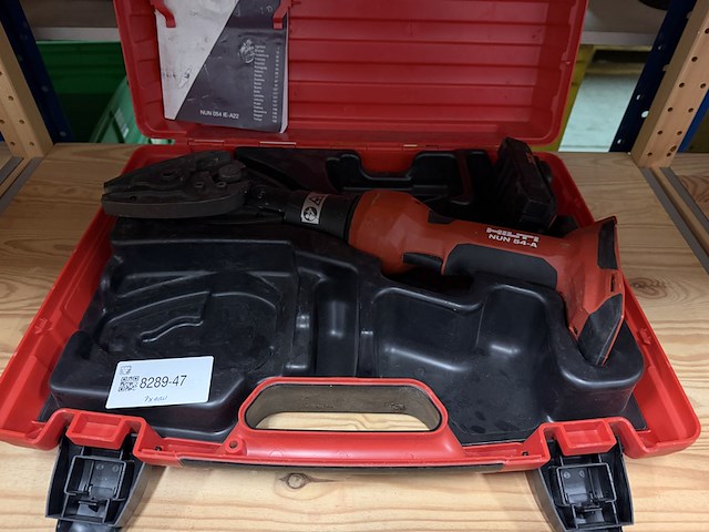 Universele pers- en kniptang voor 6 ton druk op accu in koffer met 1x accu, hilti, nun 54-a - afbeelding 2 van  4
