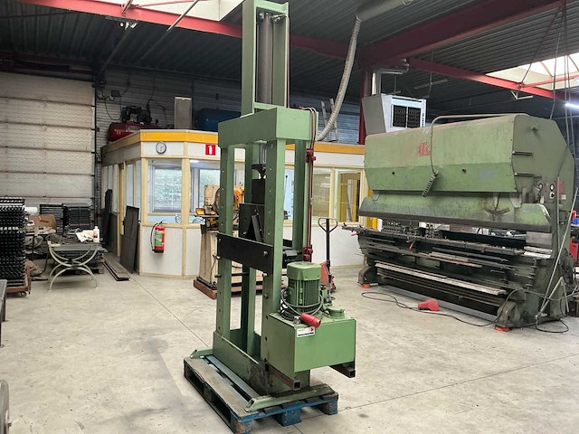 Universele pers - afbeelding 17 van  23