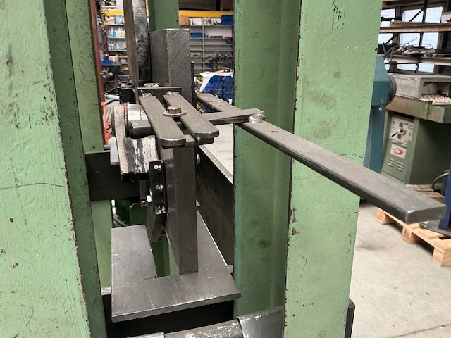 Universele pers - afbeelding 16 van  23