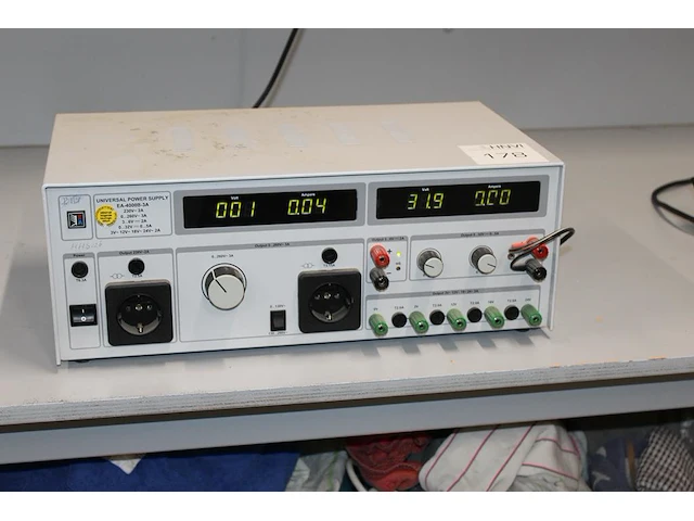 Universele voedingsapparaat elektro automatik 4000-b3. - afbeelding 1 van  2