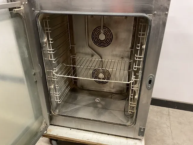 Unox cheftop xvc 704 combisteamer - afbeelding 3 van  4