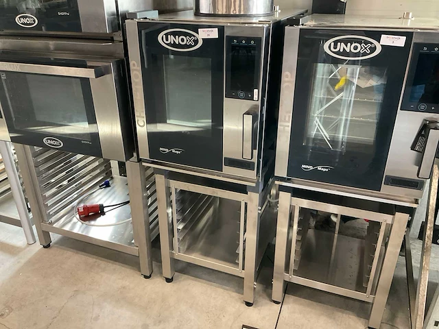 Unox xecc-0513-eprm combisteamer met onderrek - afbeelding 1 van  6