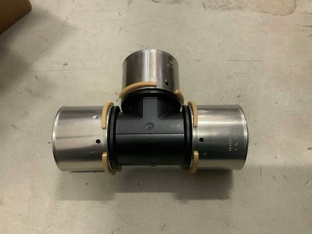 Uponor 1046391 s-press koppeling (15x) - afbeelding 2 van  4
