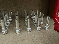 Uponor installatie materiaal (43x) - afbeelding 3 van  5