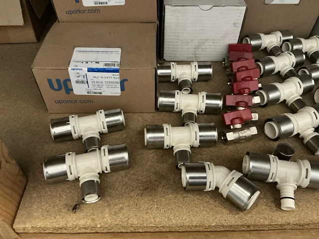 Uponor installatiekraan (169x) - afbeelding 2 van  9