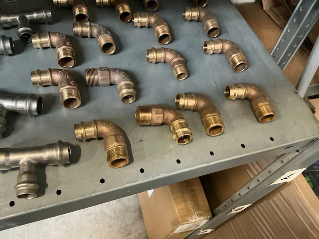 Uponor partij installatiemateriaal (100x) - afbeelding 2 van  10