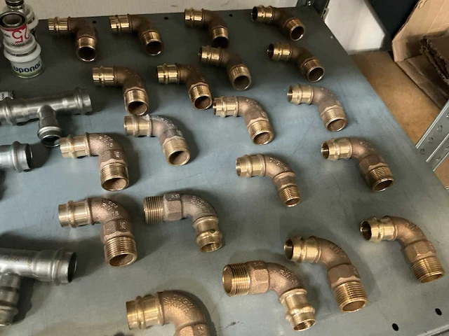 Uponor partij installatiemateriaal (100x) - afbeelding 10 van  10