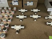 Uponor partij installatiemateriaal (152x) - afbeelding 5 van  11