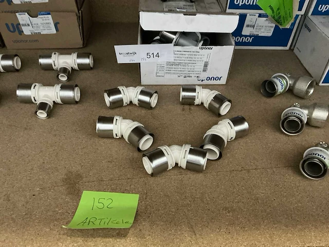 Uponor partij installatiemateriaal (152x) - afbeelding 6 van  11
